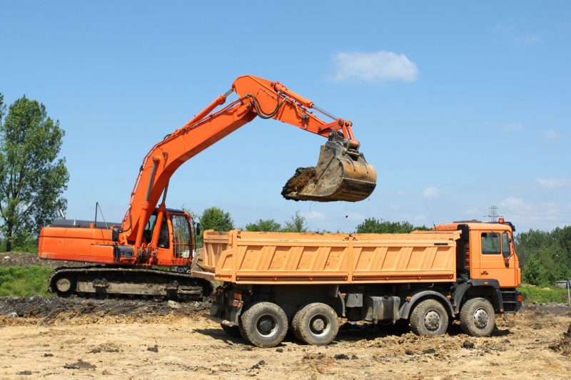 Tackle Construction Challenges Easily with Equipment Rental Maryville MO Resources
