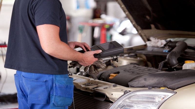 When It’s Time for Rechargeable Car Battery Replacement in Centerville, OH