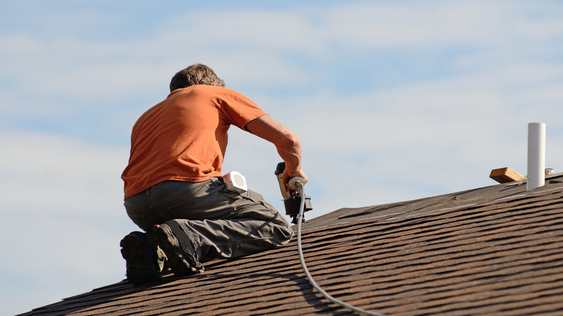 Signs It’s Time to Call Barrington Roofing for a Roof Inspection