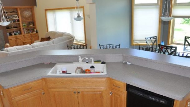 Granite vs. Quartz: Which is the Best Countertop Choice for Minneapolis Kitchens?